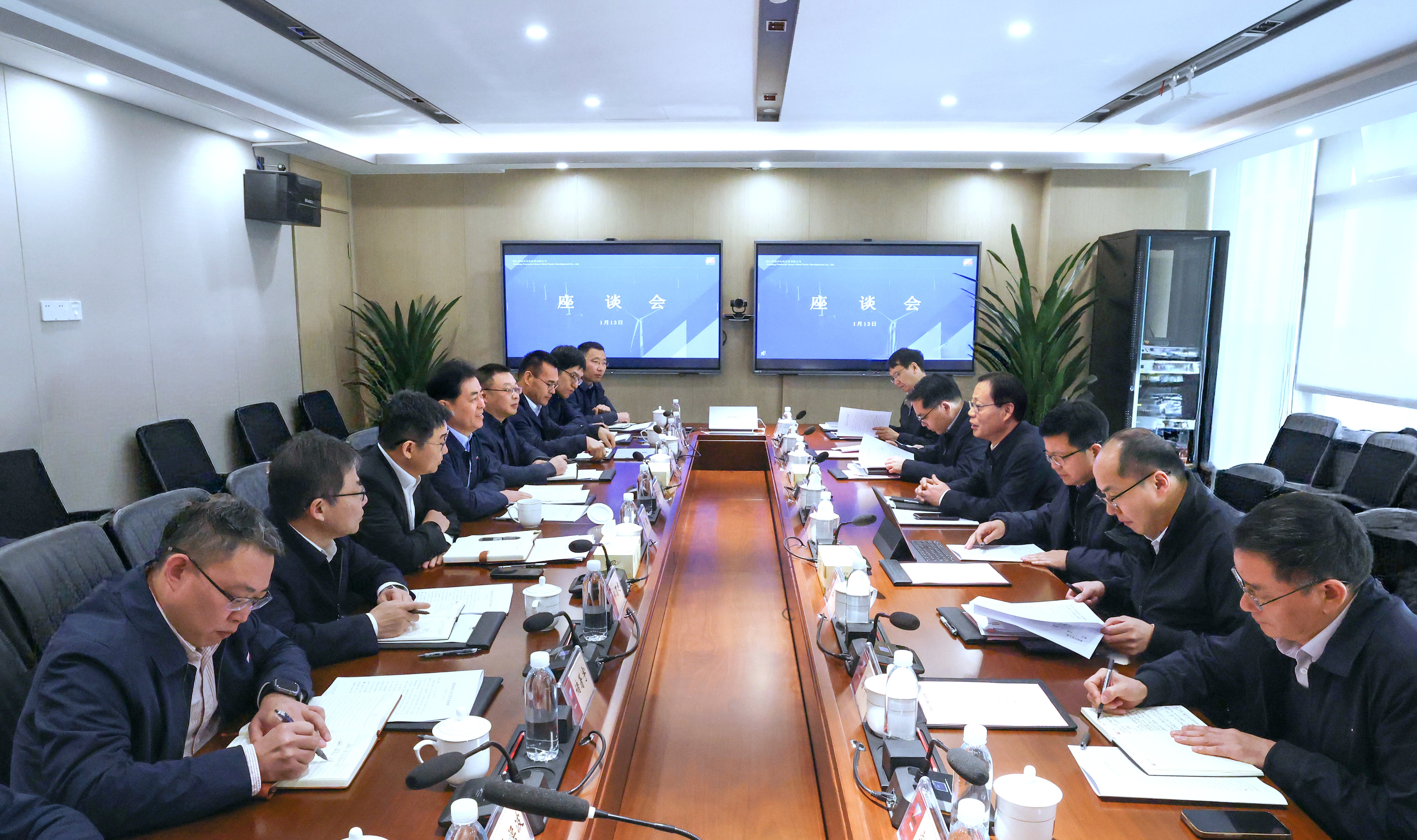 劉盛輝赴省海風公司調研深遠海風電產業建設